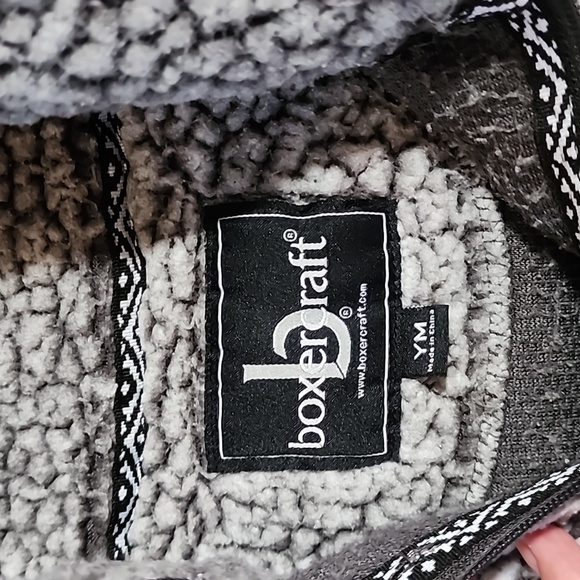 Girls sherpa pullover sweater! - Picture 2 of 2